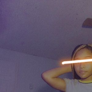 Meet your Posher, Jakayla